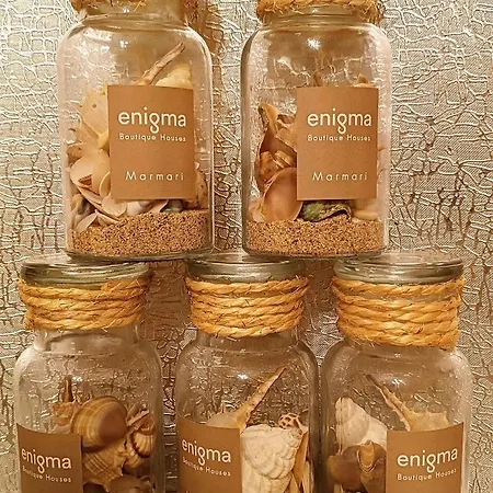 Enigma Boutique Ammos 公寓